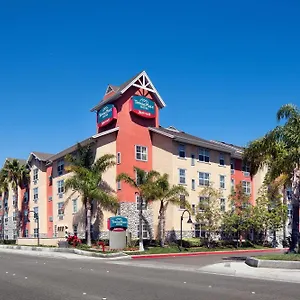 Towneplace Angeles Lax Manhattan Hotel